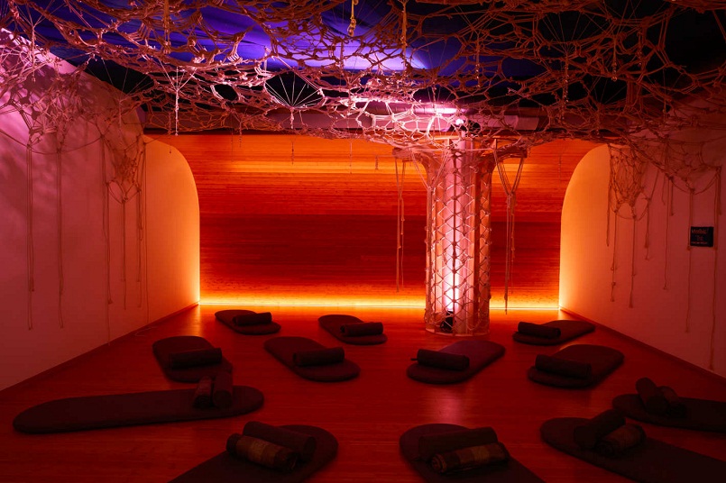 Relax at Inscape: The Perfect Meditation Studio in New York City ➤To see more Best Design Projects ideas visit us at www.bestdesignprojects.com/ #bestdesignprojects #homedecorideas #interiordesignprojects @BestDesignProj