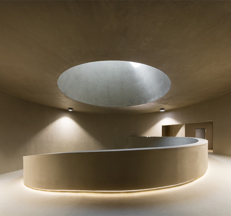 Meet The Building of the Year 2018 Herdade do Freixo Wine Cellar ➤ To see more news about the Best Design Projects in the world visit us at http://www.bestdesignprojects.com #homedecor #interiordesign #bestdesignprojects @bocadolobo @delightfulll @brabbu @essentialhomeeu @circudesign @mvalentinabath @luxxu @covethouse_