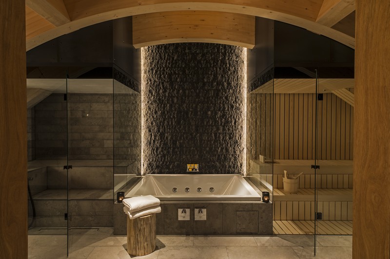 Experience Switzerland At The Chedi Andermatt Hotel Design Project #bestdesignprojects #interiordesign #homedecor #luxurydesign www.bestdesignprojects.com @bocadolobo @delightfulll @brabbu @essentialhomeeu @circudesign @mvalentinabath @luxxu @covethouse_ @covetedmagazine