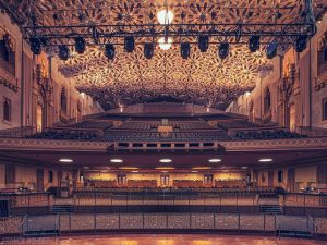 Top-25-Cinemas-Design-Around-The-World-8