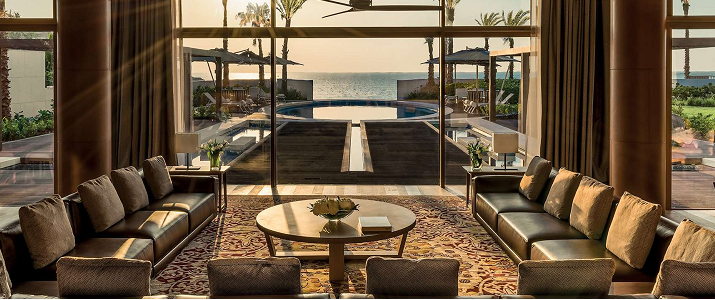 Luxury Design Project At Bulgari Resort And Residences Dubai ➤ To see more news about the Best Design Projects in the world visit us at http://www.bestdesignprojects.com #bdny #bdny2017 #homedecor #interiordesign #bestdesignprojects @bocadolobo @delightfulll @brabbu @essentialhomeeu @circudesign @mvalentinabath @luxxu @covethouse_